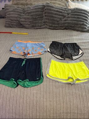Nike Women's Athletic Shorts Bundle of 4 size Large